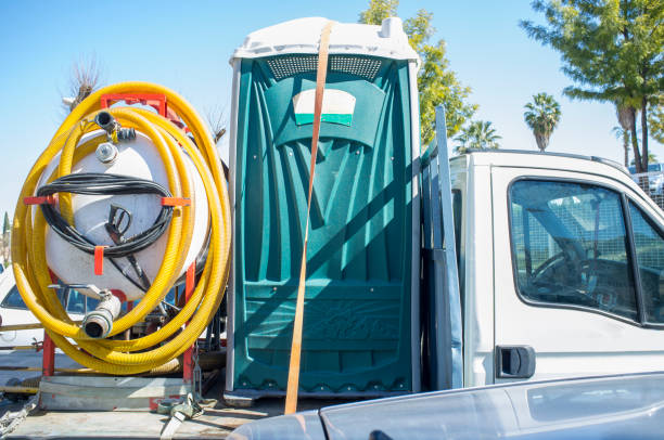 Best Portable restroom trailer rental  in Barnesville, OH